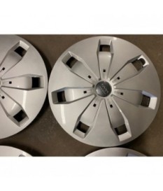 RADKAPPEN - RADZIERBLENDEN orig. AUDI Q2 GA 16 gebraucht neuwertig !!! 81A 601 147