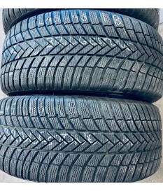 WINTERREIFEN GEBRAUCHT 245/45 R18 100 V XL Bridgestone Blizzak LM-005 - profil 6,5/6,5/7/7 mm 80-95% DOT3522
