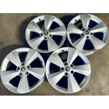 ALUFELGEN GEBRAUCHT SKODA KAROQ/KODIAQ 6,5X17 ET38 5X112 NB57,1 ORIG. 565601025 NANUQ